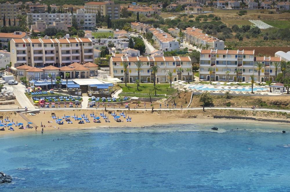 Myroandrou Beach Hotel Apartments Pernera Exteriér fotografie